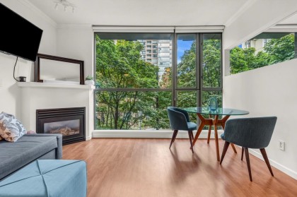 Photo 19 at 307 - 928 W Richards Street, Yaletown, Vancouver West