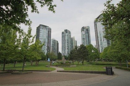 Photo 21 at 1606 - 583 Beach Crescent, Yaletown, Vancouver West