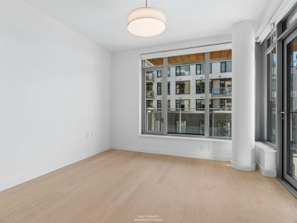 Photo 24 at 302 - 777 Harbour Way, Harbourside, North Vancouver