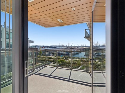 Photo 29 at 302 - 777 Harbour Way, Harbourside, North Vancouver