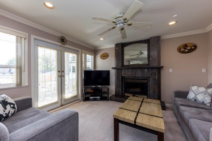 Photo 13 at 449 E 16th Street, Central Lonsdale, North Vancouver