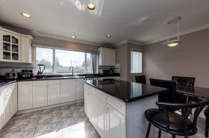 Photo 10 at 449 E 16th Street, Central Lonsdale, North Vancouver