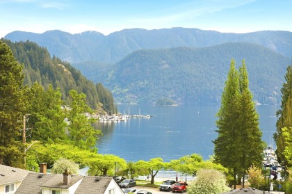 Photo 27 at 2222 Caledonia Avenue, Deep Cove, North Vancouver