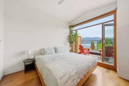 Photo 22 at 2222 Caledonia Avenue, Deep Cove, North Vancouver
