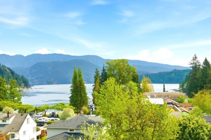 Photo 1 at 2222 Caledonia Avenue, Deep Cove, North Vancouver