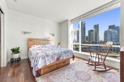 Photo 15 at 1004 - 1455 Howe Street, Yaletown, Vancouver West