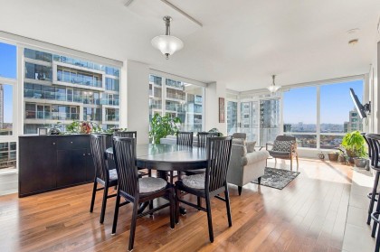 Photo 8 at 1004 - 1455 Howe Street, Yaletown, Vancouver West