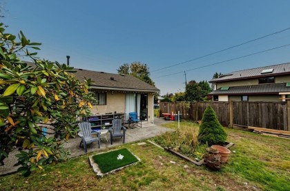 Photo 2 at 446 E 16th Street, Central Lonsdale, North Vancouver
