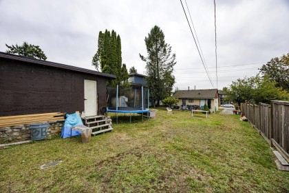 Photo 10 at 446 E 16th Street, Central Lonsdale, North Vancouver