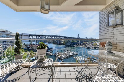 Photo 1 at 804 - 1600 Hornby Street, Yaletown, Vancouver West