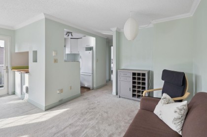 Photo 8 at 304 - 8772 Sw Marine Drive, Marpole, Vancouver West