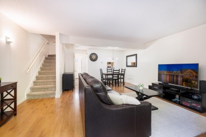 Photo 6 at 58 - 1930 Cedar Village Crescent, Westlynn, North Vancouver