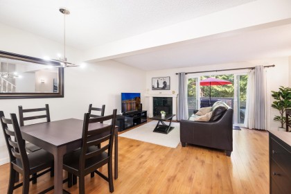Photo 5 at 58 - 1930 Cedar Village Crescent, Westlynn, North Vancouver