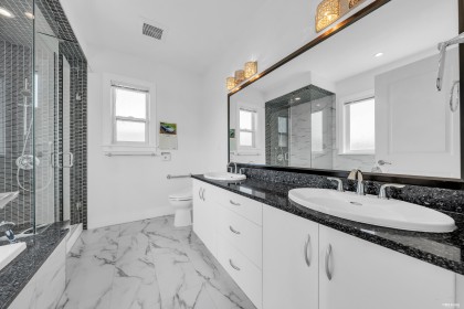 Photo 15 at 2246 W 22nd Avenue, Arbutus, Vancouver West