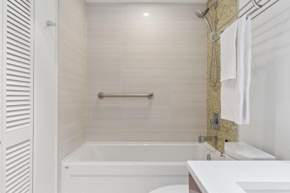 Photo 19 at 602 - 1777 W 7th Avenue, Fairview VW, Vancouver West