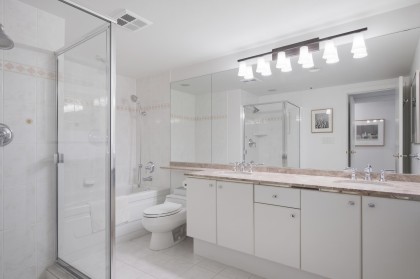 Photo 17 at 706 - 1500 Hornby Street, Yaletown, Vancouver West
