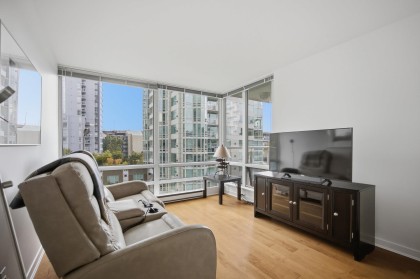 Photo 15 at 706 - 1500 Hornby Street, Yaletown, Vancouver West