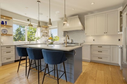 Photo 3 at 285 Monteray Avenue, Upper Delbrook, North Vancouver
