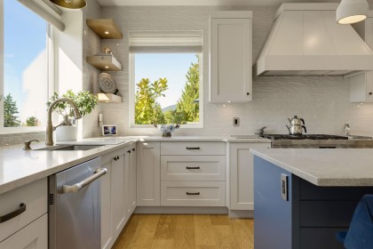 Photo 4 at 285 Monteray Avenue, Upper Delbrook, North Vancouver