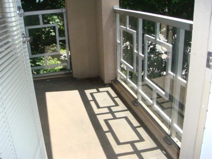 Photo 8 at 411 - 2983 W 4th Avenue, Kitsilano, Vancouver West