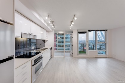 Photo 4 at 1509 - 111 W Georgia Street, Downtown VW, Vancouver West