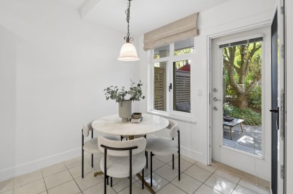 Photo 12 at 106 - 3088 W 41st Avenue, Kerrisdale, Vancouver West
