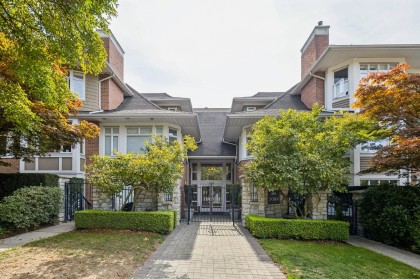 Photo 3 at 106 - 3088 W 41st Avenue, Kerrisdale, Vancouver West