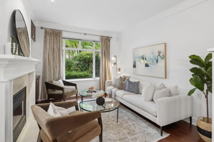 Photo 4 at 106 - 3088 W 41st Avenue, Kerrisdale, Vancouver West