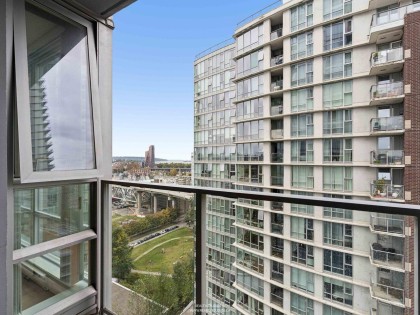 Photo 28 at 2208 - 1495 Richards Street, Yaletown, Vancouver West
