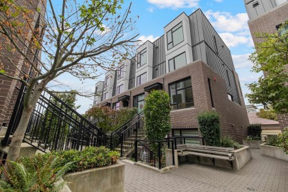 Photo 31 at 7615 Yukon Street, Marpole, Vancouver West