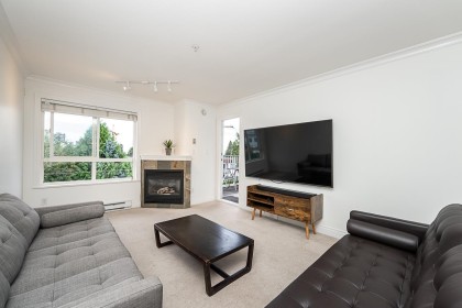 Photo 6 at 302 - 128 W 21st Street, Central Lonsdale, North Vancouver