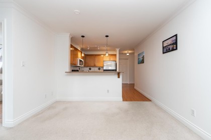 Photo 12 at 302 - 128 W 21st Street, Central Lonsdale, North Vancouver