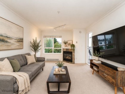 Photo 4 at 302 - 128 W 21st Street, Central Lonsdale, North Vancouver