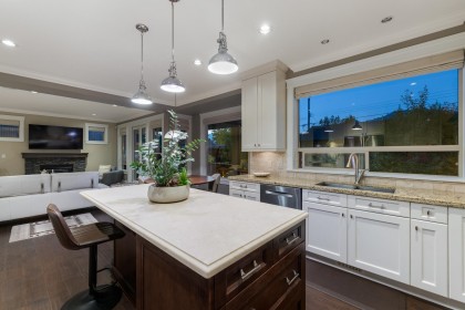 Photo 13 at 358 W 15th Street, Central Lonsdale, North Vancouver