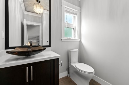Photo 16 at 1 - 651 W 14th Street, Central Lonsdale, North Vancouver
