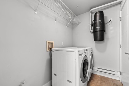Photo 30 at 1 - 651 W 14th Street, Central Lonsdale, North Vancouver