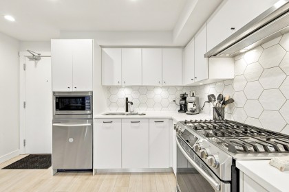 Photo 13 at 305 - 1519 Crown Street, Lynnmour, North Vancouver