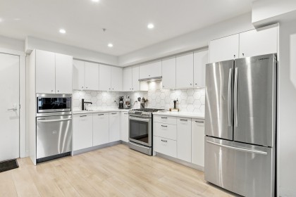 Photo 1 at 305 - 1519 Crown Street, Lynnmour, North Vancouver