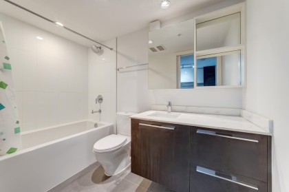Photo 9 at 1407 - 8031 Nunavut Lane, Marpole, Vancouver West
