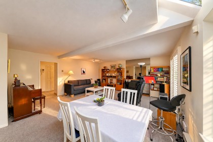 Photo 4 at 1919 Creelman Avenue, Kitsilano, Vancouver West