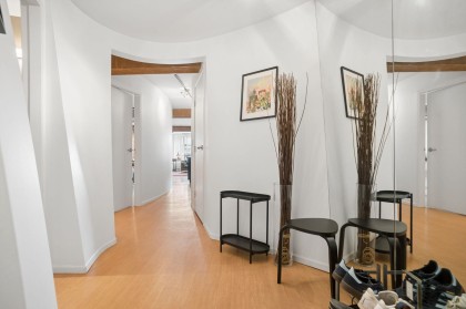 Photo 23 at 305 - 1066 Hamilton Street, Yaletown, Vancouver West
