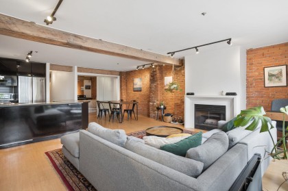 Photo 7 at 305 - 1066 Hamilton Street, Yaletown, Vancouver West