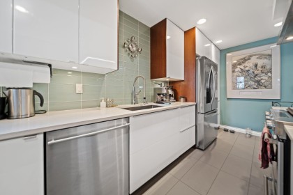 Photo 4 at 6 - 1234 W 7th Avenue, Fairview VW, Vancouver West