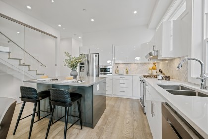 Photo 5 at 409 W Keith Road, Lower Lonsdale, North Vancouver