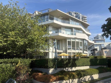 Photo 15 at TH108 - 1288 Marinaside Crescent, Yaletown, Vancouver West