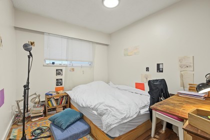 Photo 35 at 132-134 W 12th Avenue, Mount Pleasant VW, Vancouver West