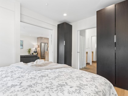 Photo 13 at 558 W 19th Avenue, Cambie, Vancouver West