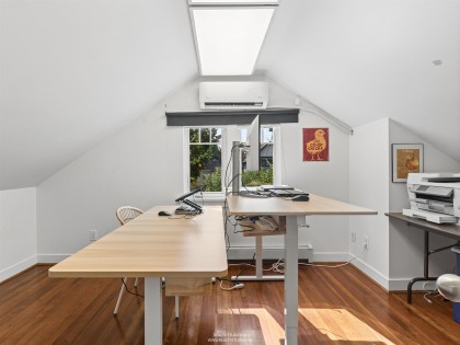 Photo 16 at 558 W 19th Avenue, Cambie, Vancouver West