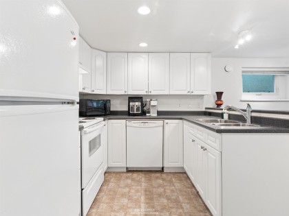 Photo 24 at 558 W 19th Avenue, Cambie, Vancouver West
