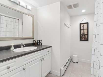 Photo 30 at 558 W 19th Avenue, Cambie, Vancouver West